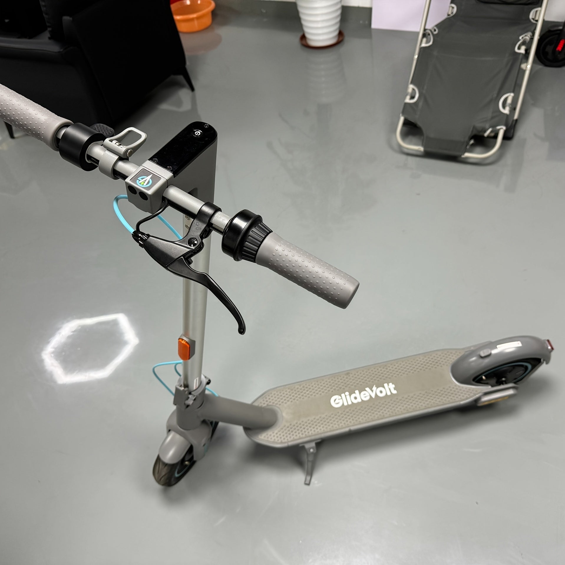 Volt City 350W High-Power Motor 20 MPH Electric Scooter, Foldable, for Adults, 40-Mile Range
